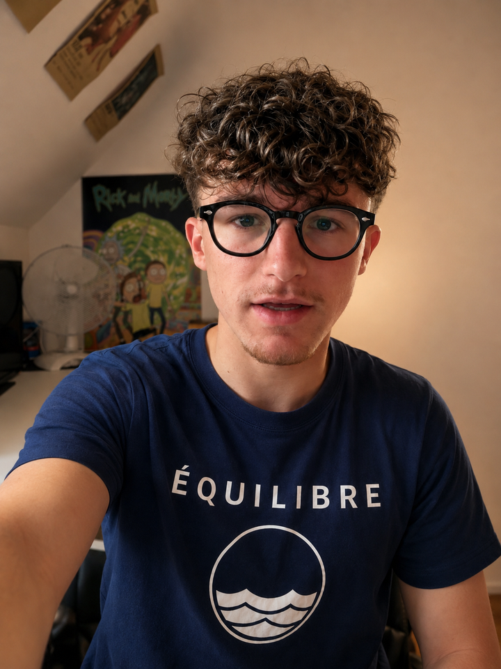 ÉQUILIBRE Signature Balance Tee Minimalist PREMIUM T-Shirt