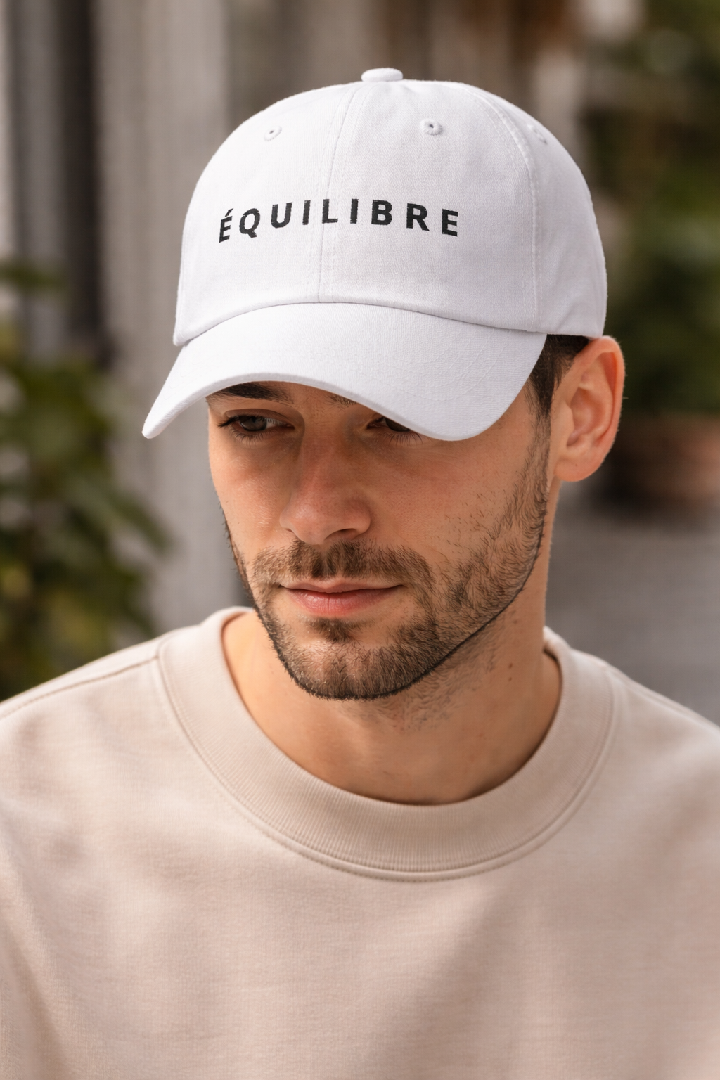  ÉQUILIBRE Signature Cap black and white worn casually modern streetwear aesthetic look